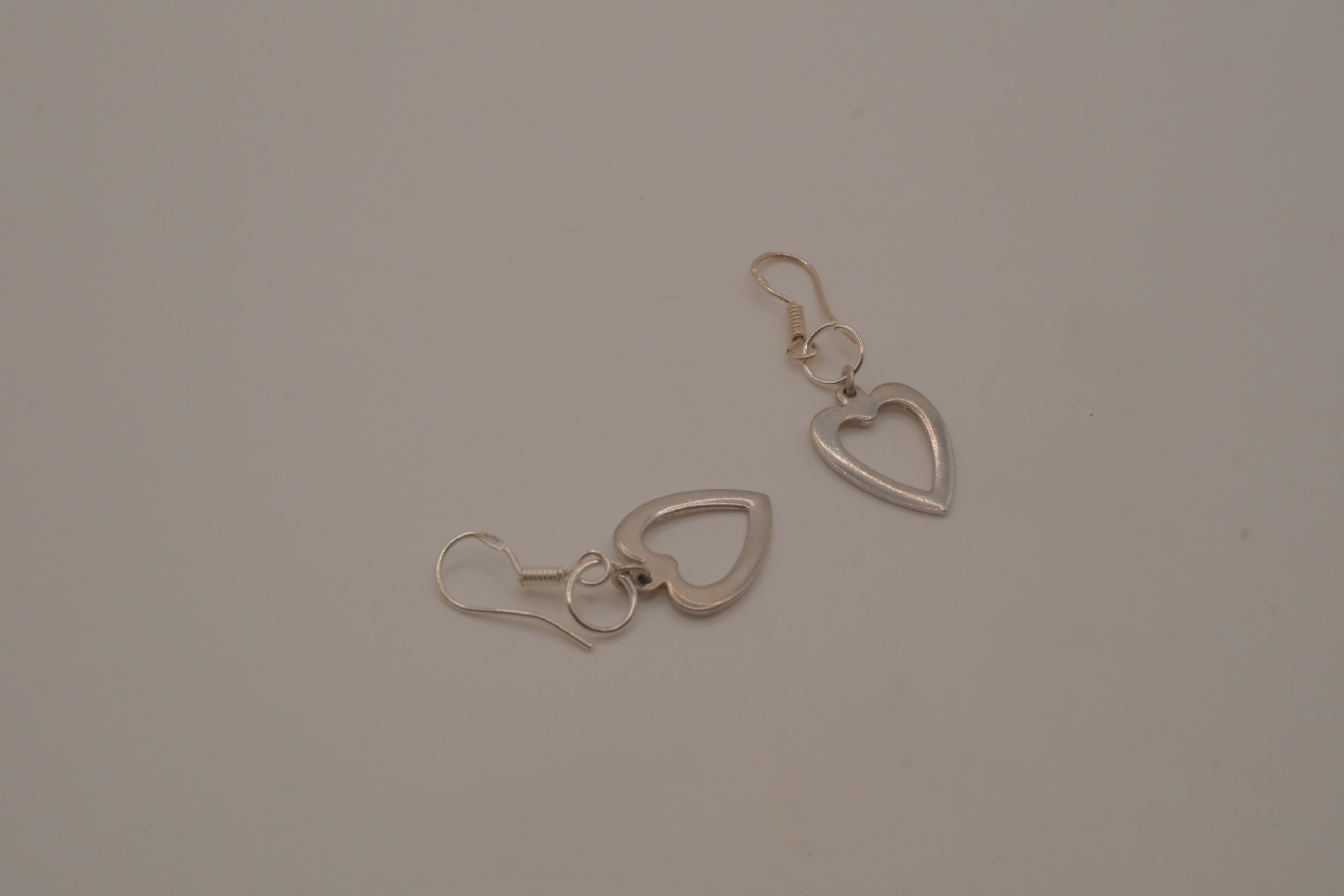 Sterling silver open heart dangle earrings&nbsp;