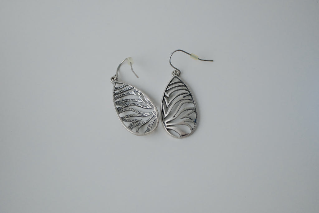 Vintage Teardrop Zebra Stripe Earrings