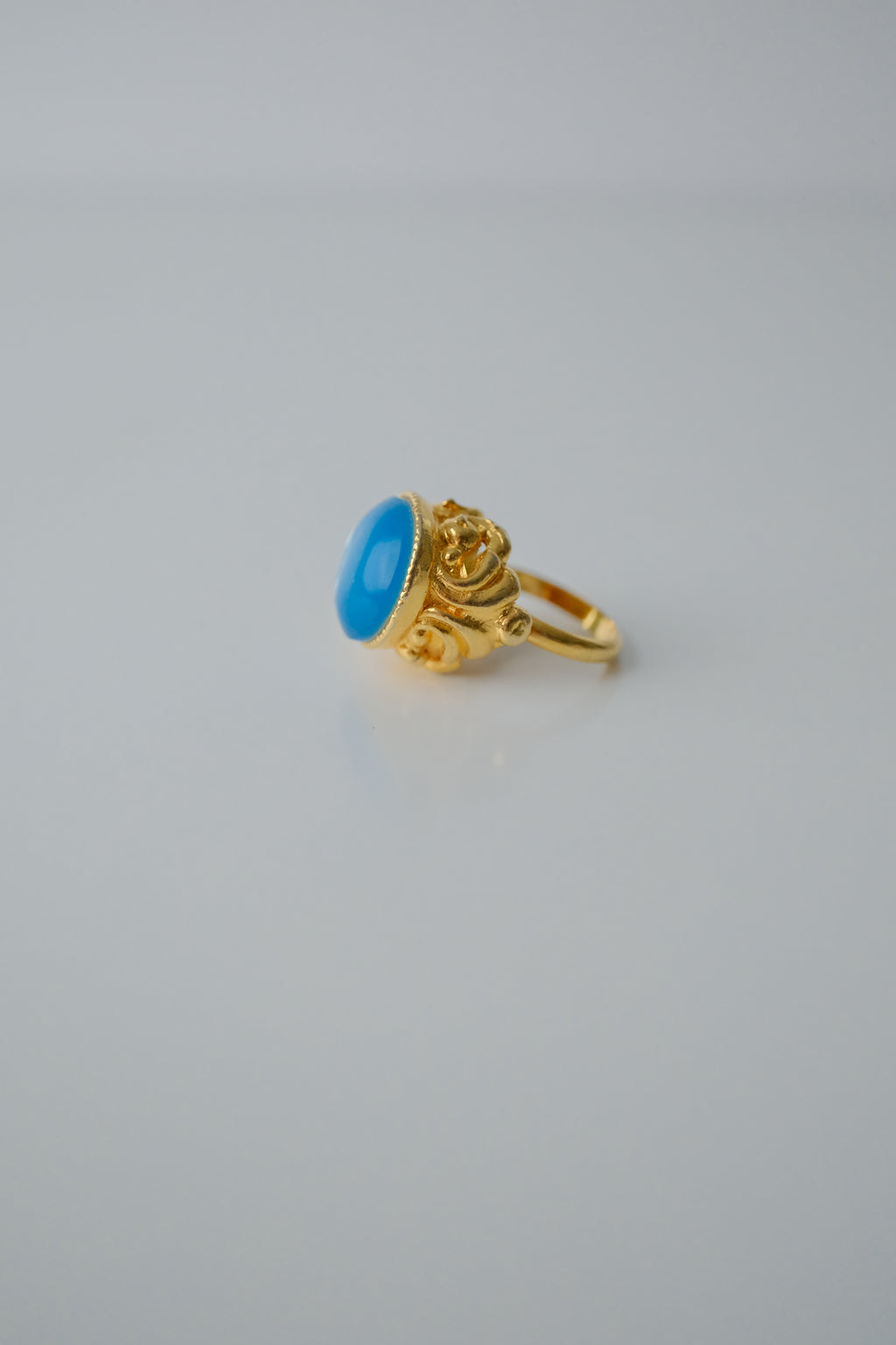 Vintage Blue Cabachon Cocktail Ring