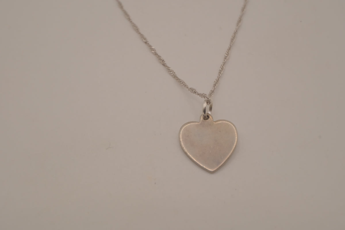 Sterling silver heart pendant necklace