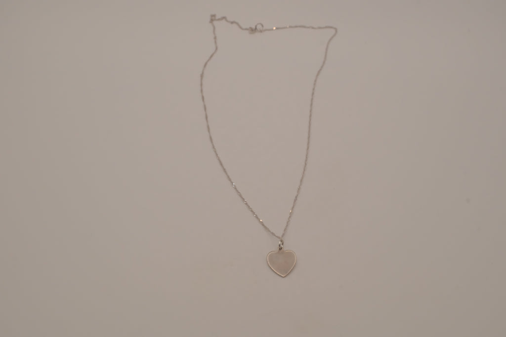Sterling silver heart pendant necklace