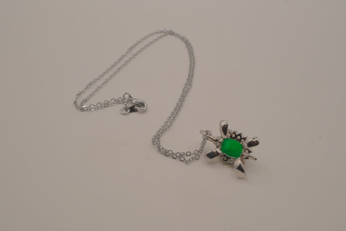 Sterling silver Jade turtle pendant necklace