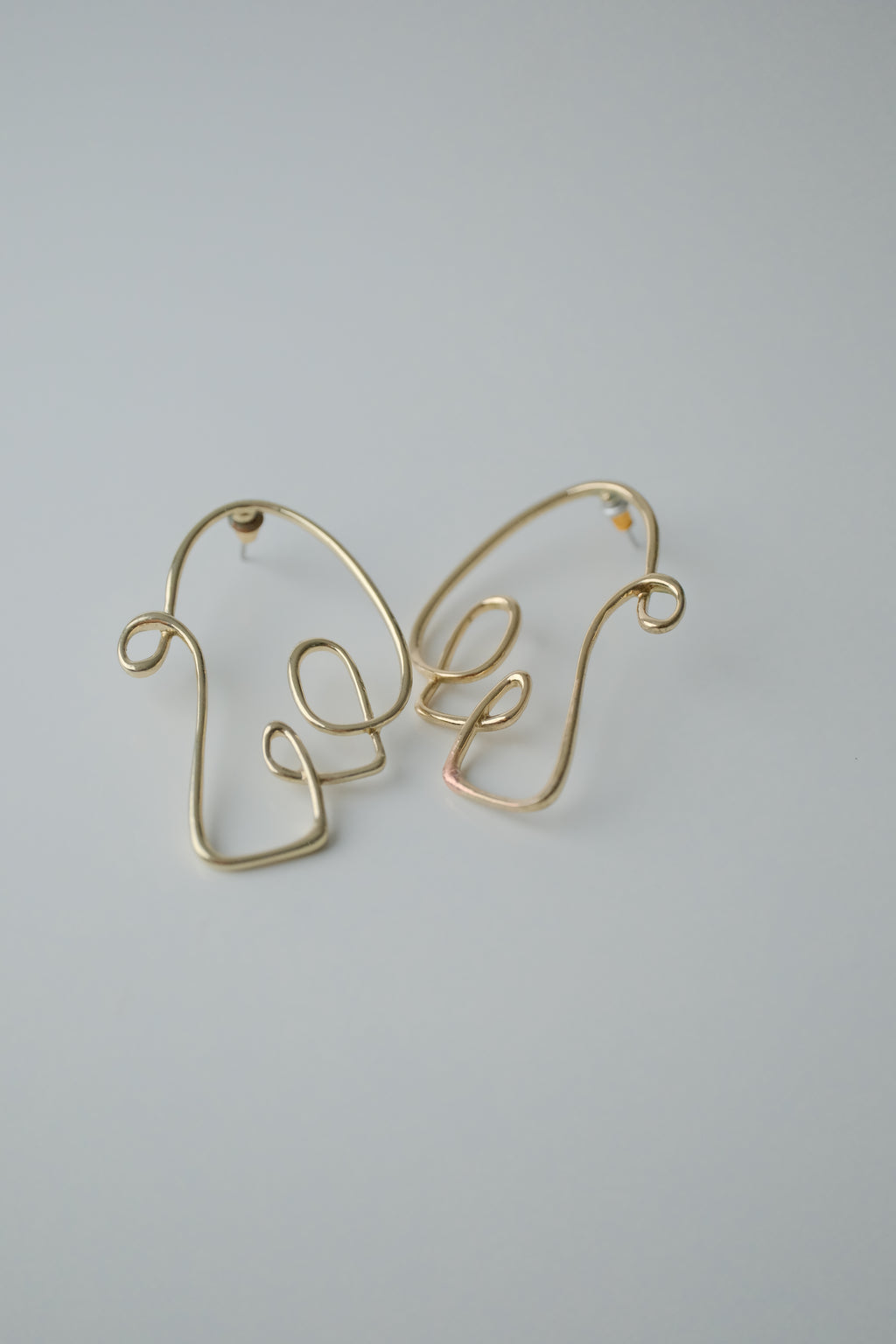 Vintage Gold Wire Face Earrings