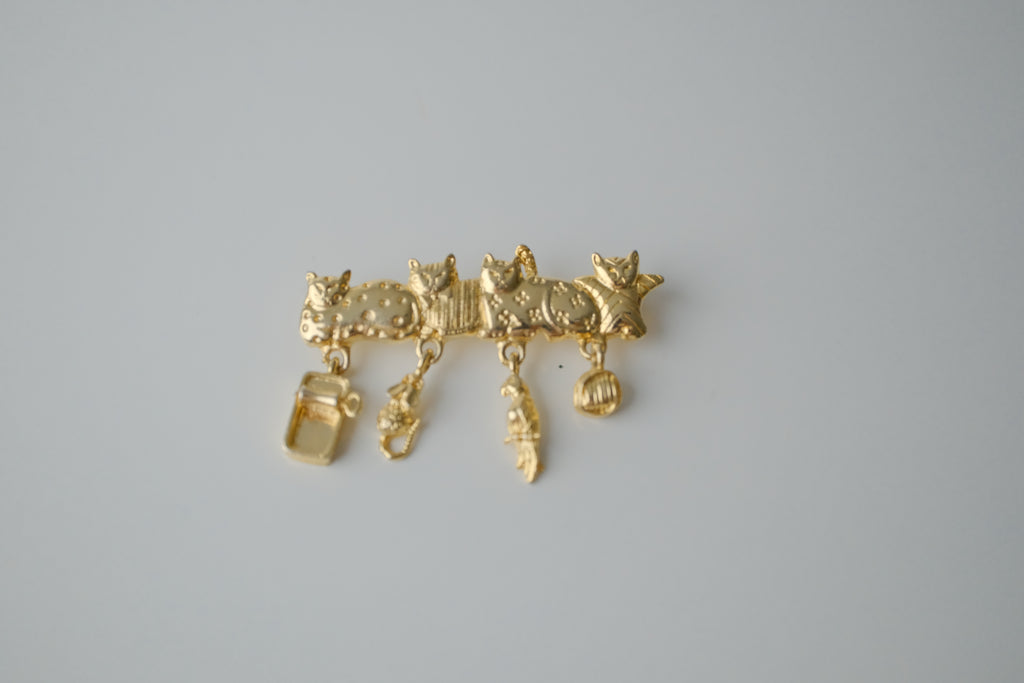 Vintage AJC Cat Charm Brooch