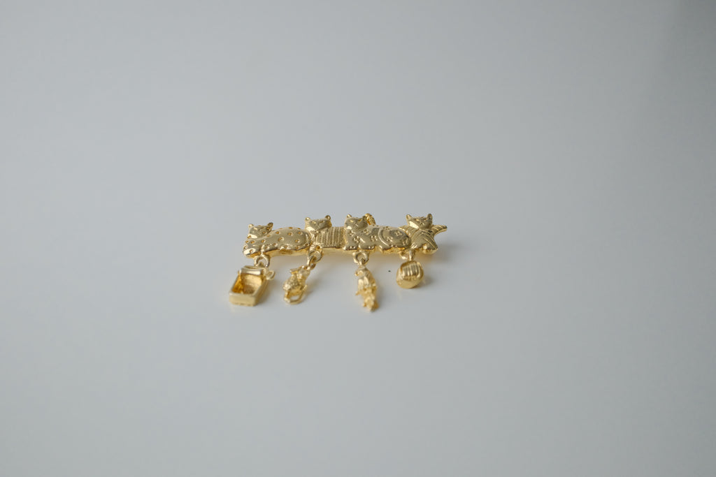 Vintage AJC Cat Charm Brooch