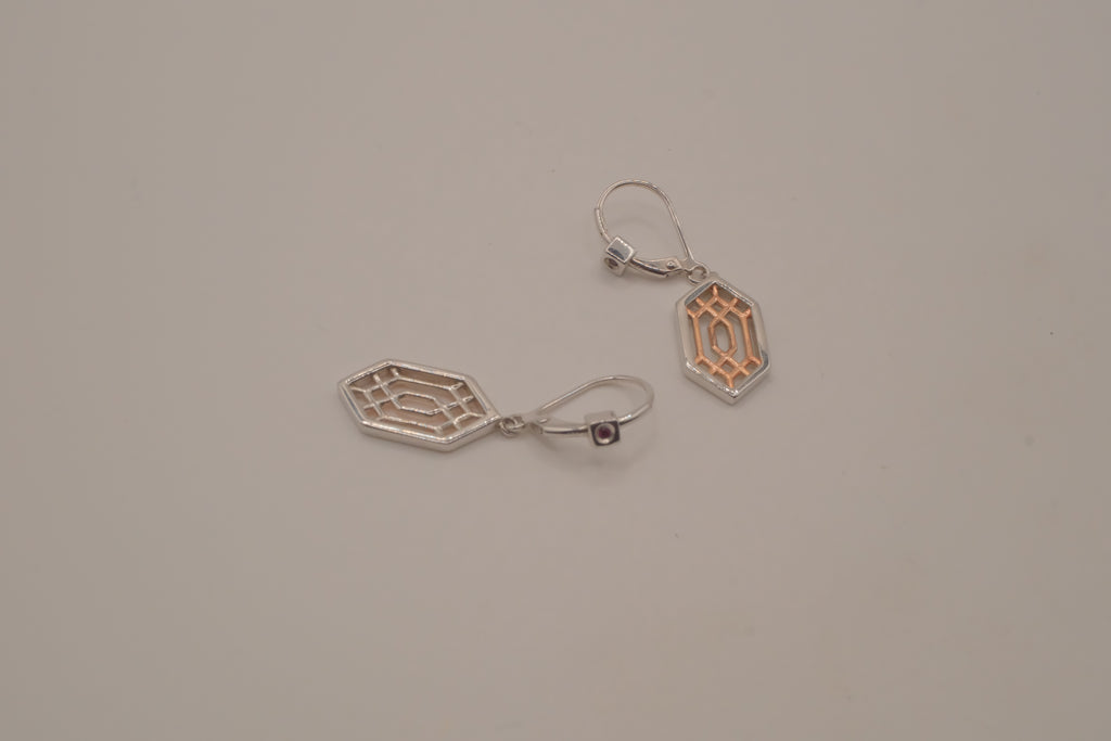 ELLE Sterling silver Lattice Hexagon Earring