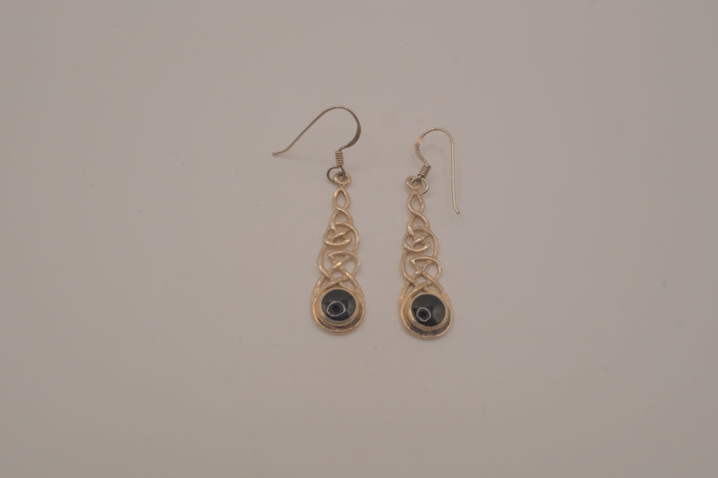 Sterling silver Black Onyx Celtic knot dangle earrings&nbsp;