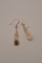 Sterling silver Black Onyx Celtic knot dangle earrings&nbsp;