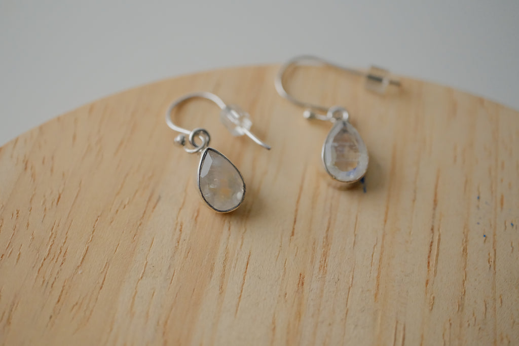 Vintage Sterling Silver Moonstone Earrings
