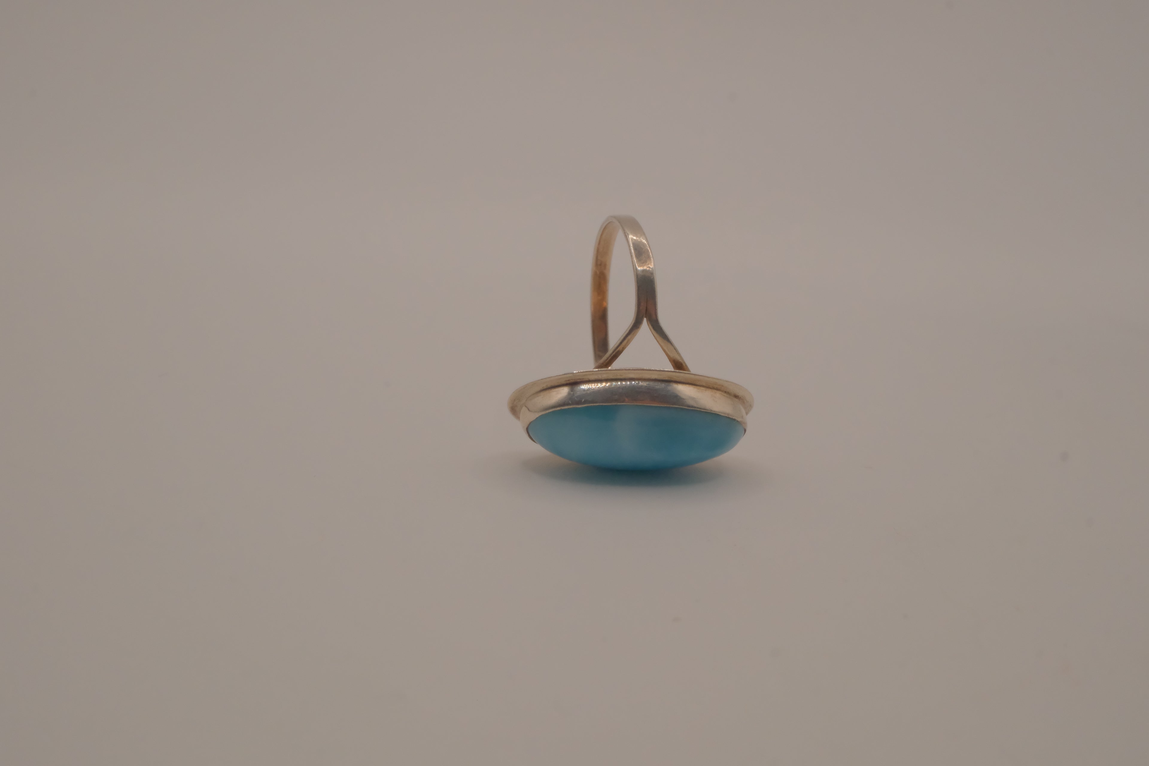 Sterling silver Oval-cut Larimar ring