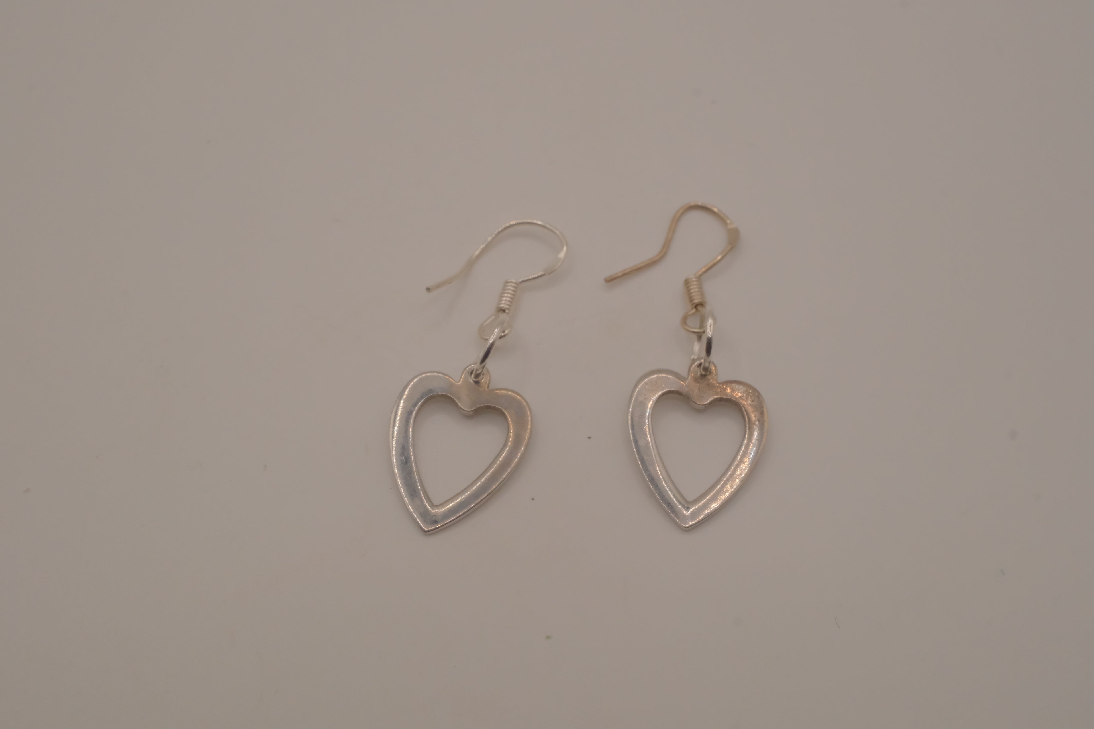 Sterling silver Open heart dangle earrings&nbsp;