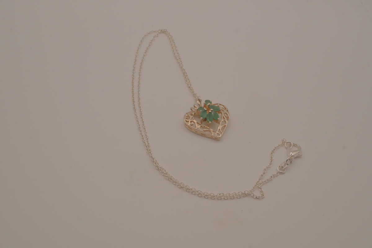 Sterling silver filigree heart pendant necklace