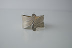 Vintage 1970s Silver Leaf Hinged Bangle