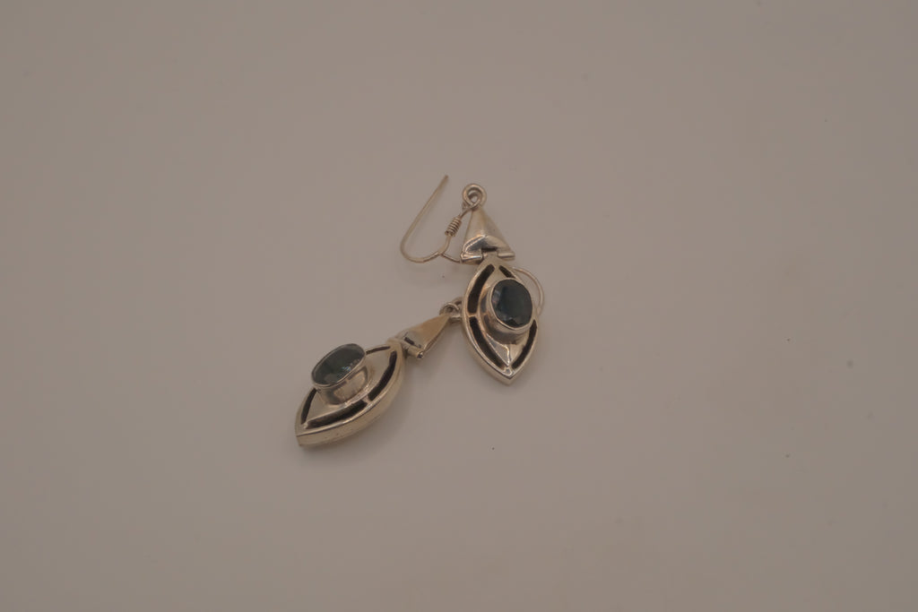 Vintage Sterling silver marquise-cut Black Onyx earrings