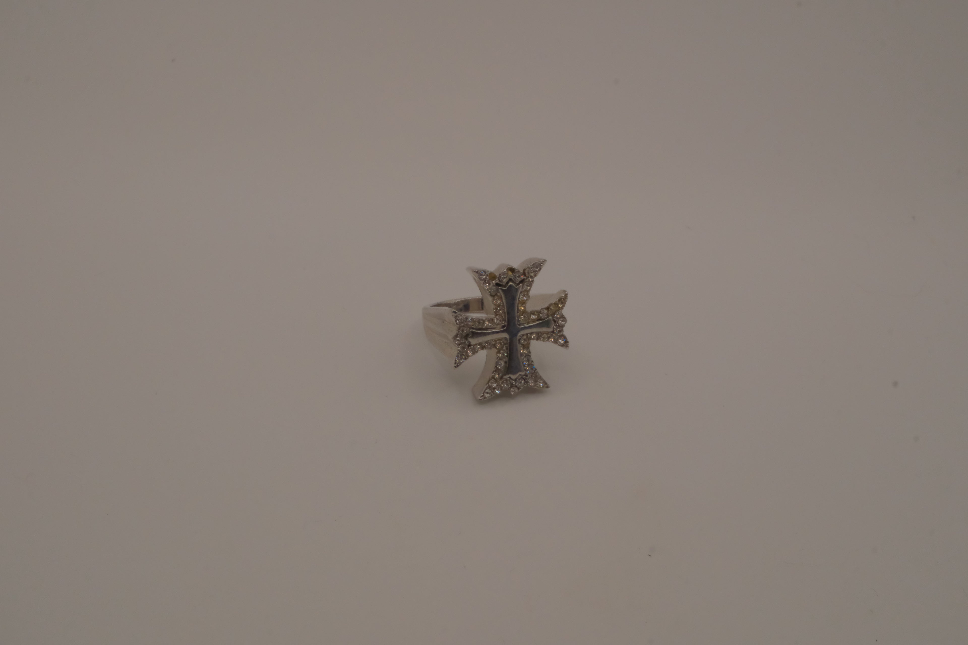 Silver tone Maltese cross ring