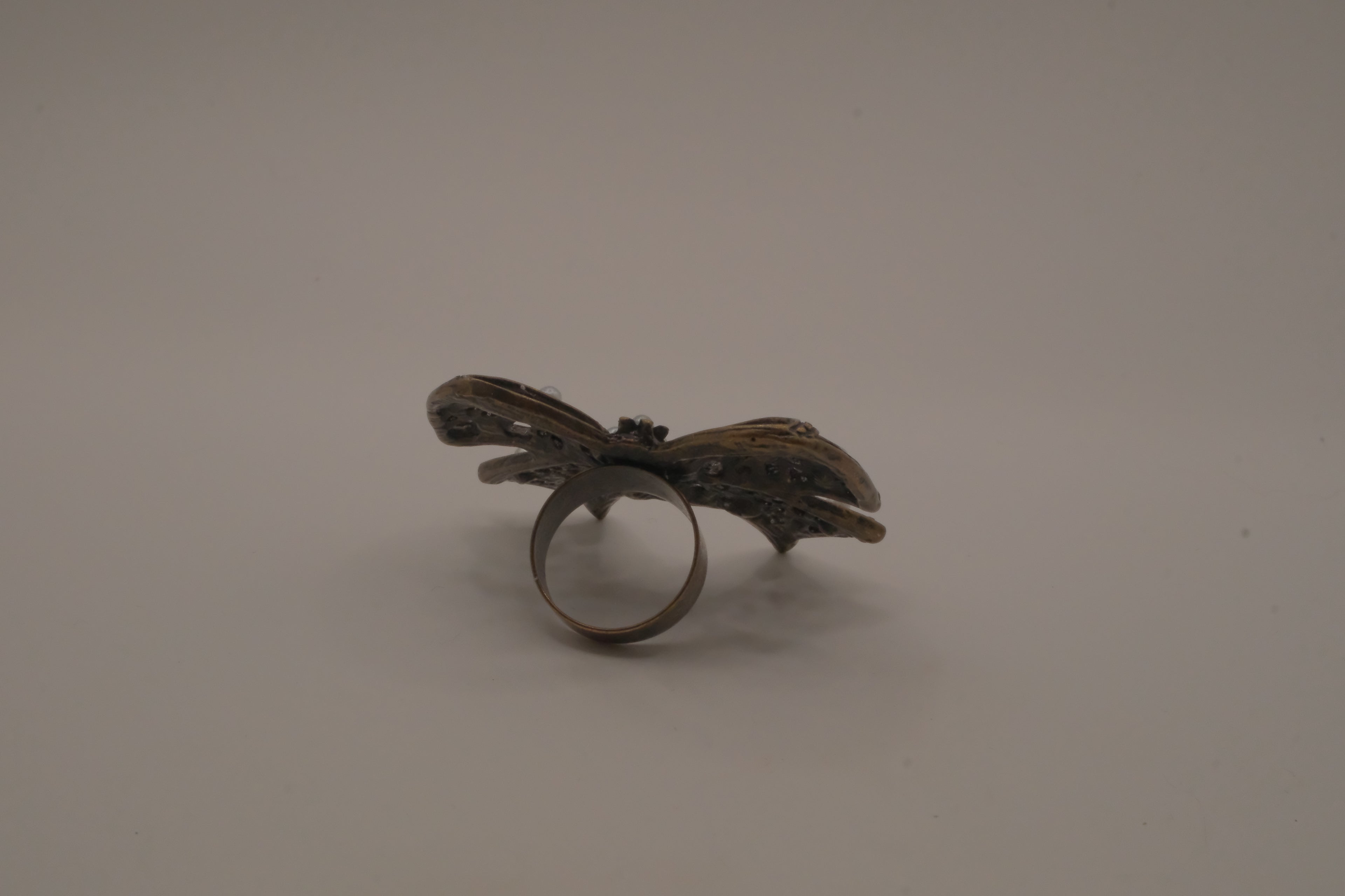 Vintage bronze-tone filigree Statement bow ring