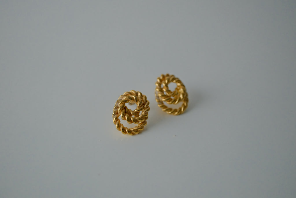 Vintage Twisted Rope Gold Tone Studs
