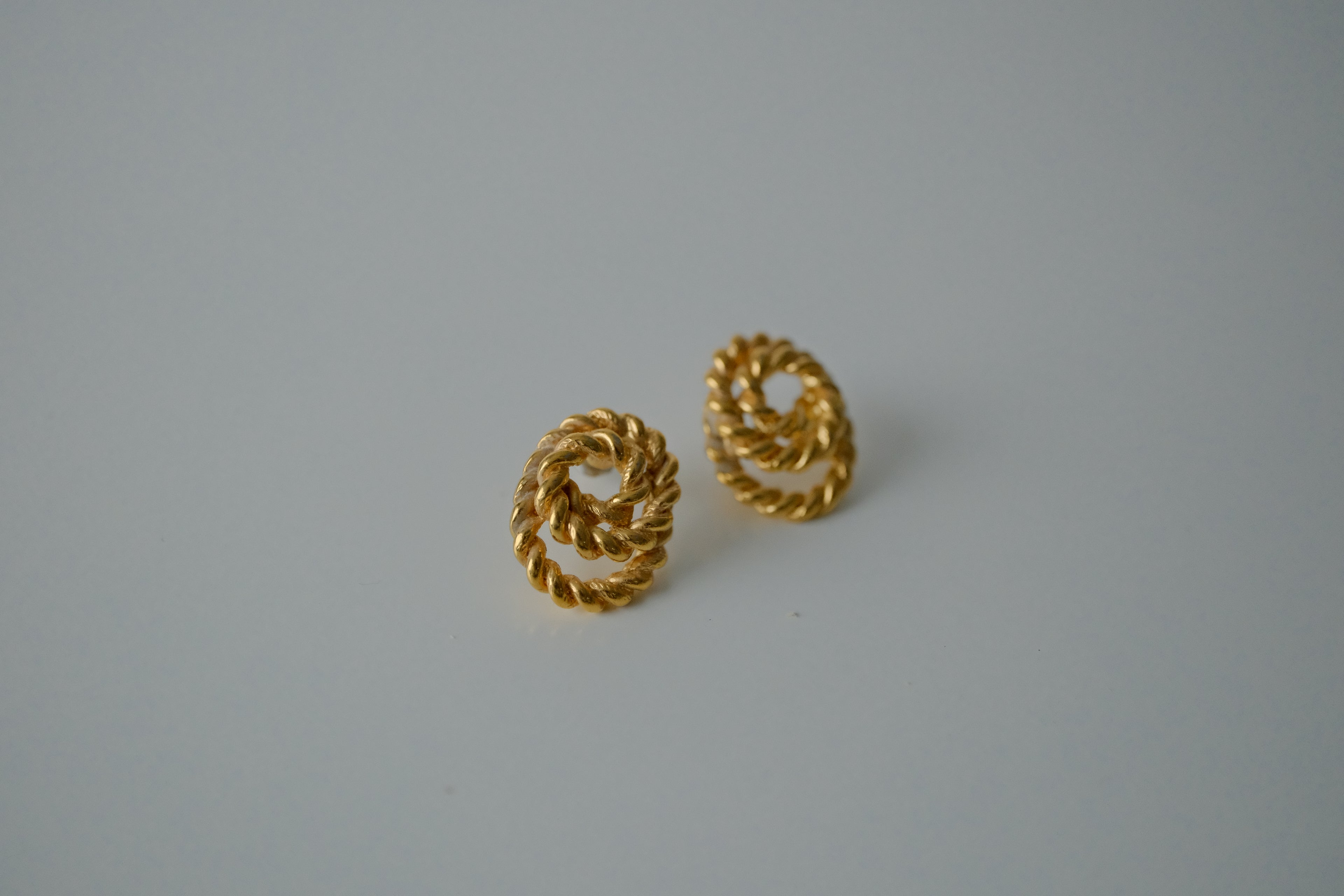 Vintage Twisted Rope Gold Tone Studs