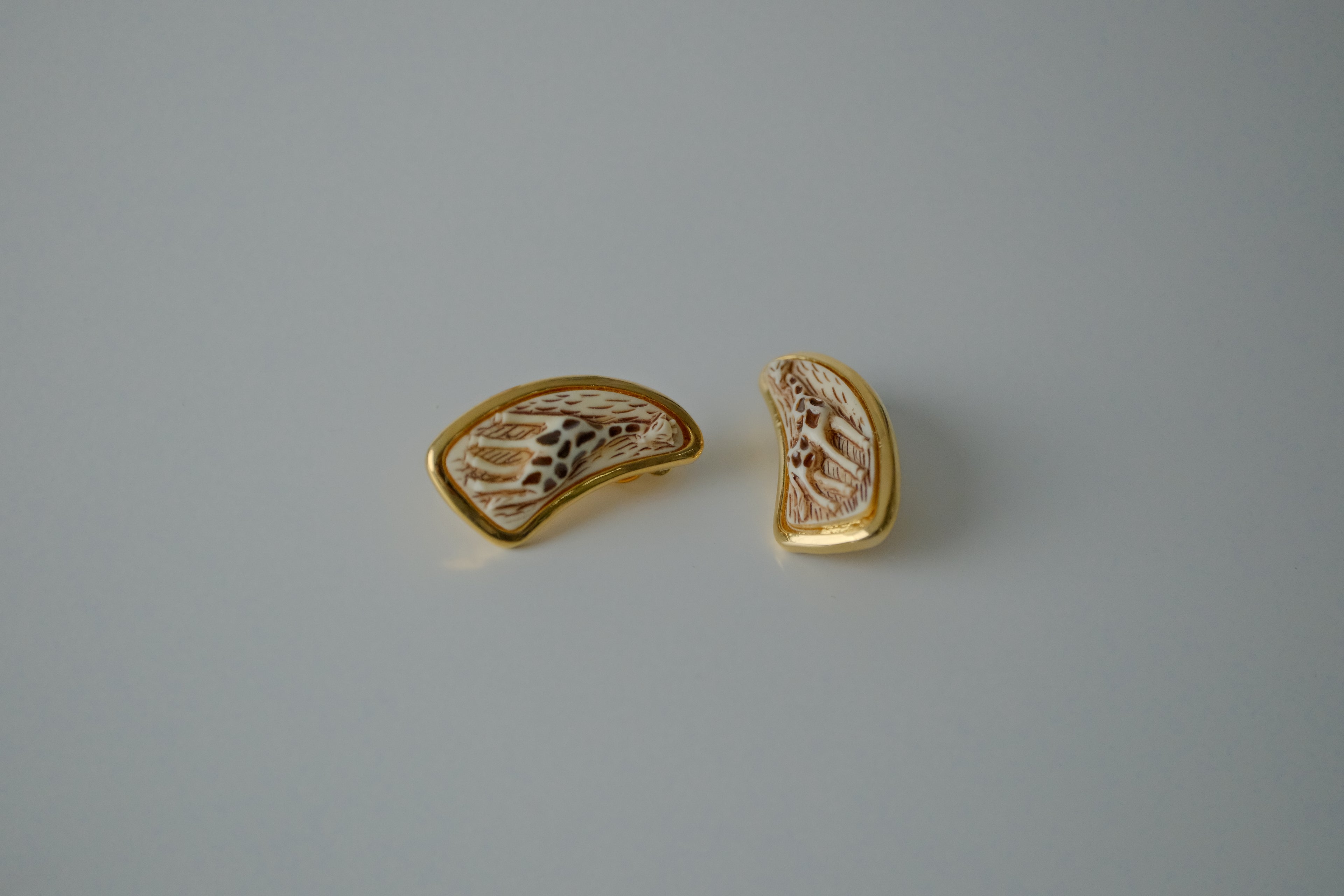 Vintage Gold Tone Giraffe Earrings