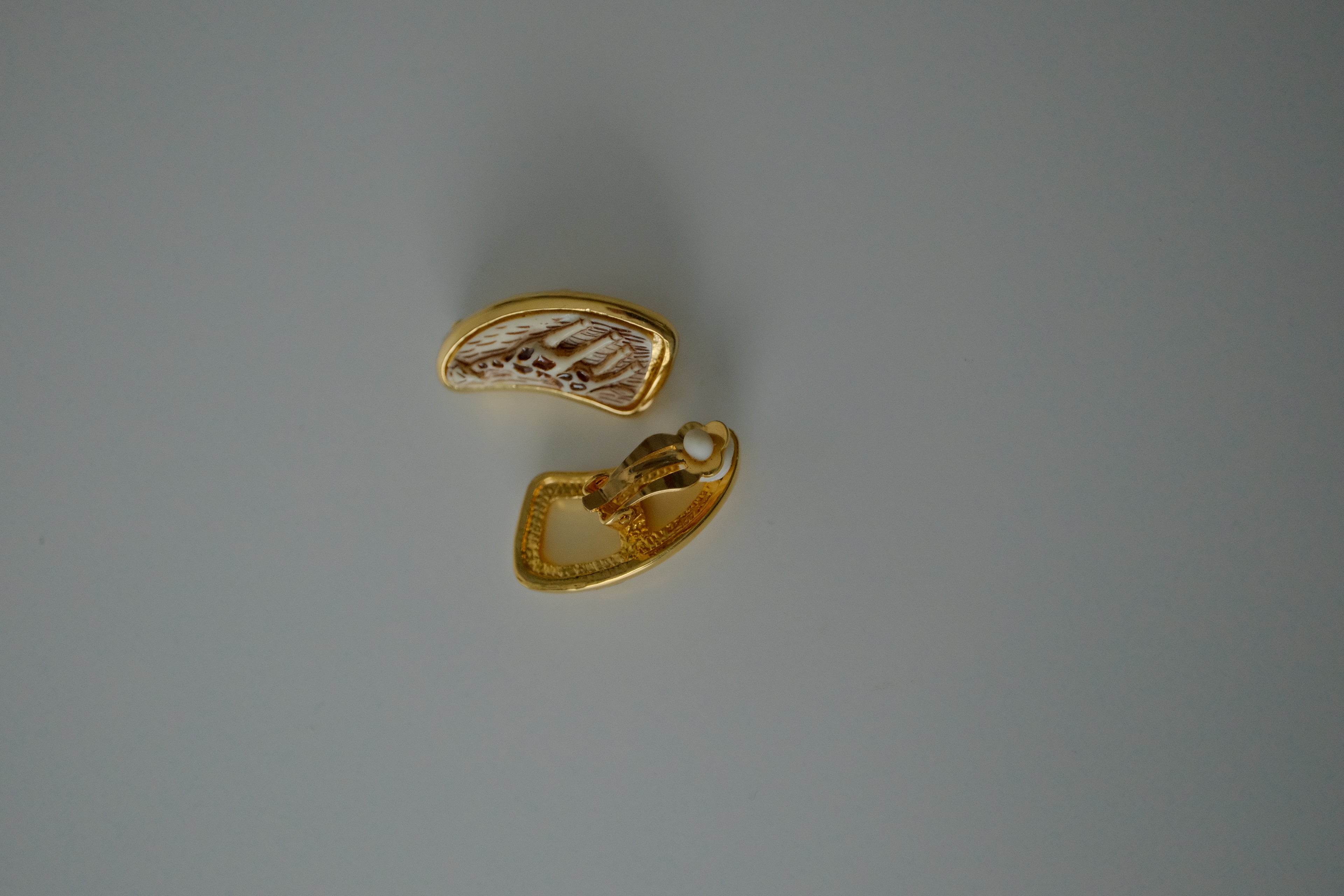 Vintage Gold Tone Giraffe Earrings