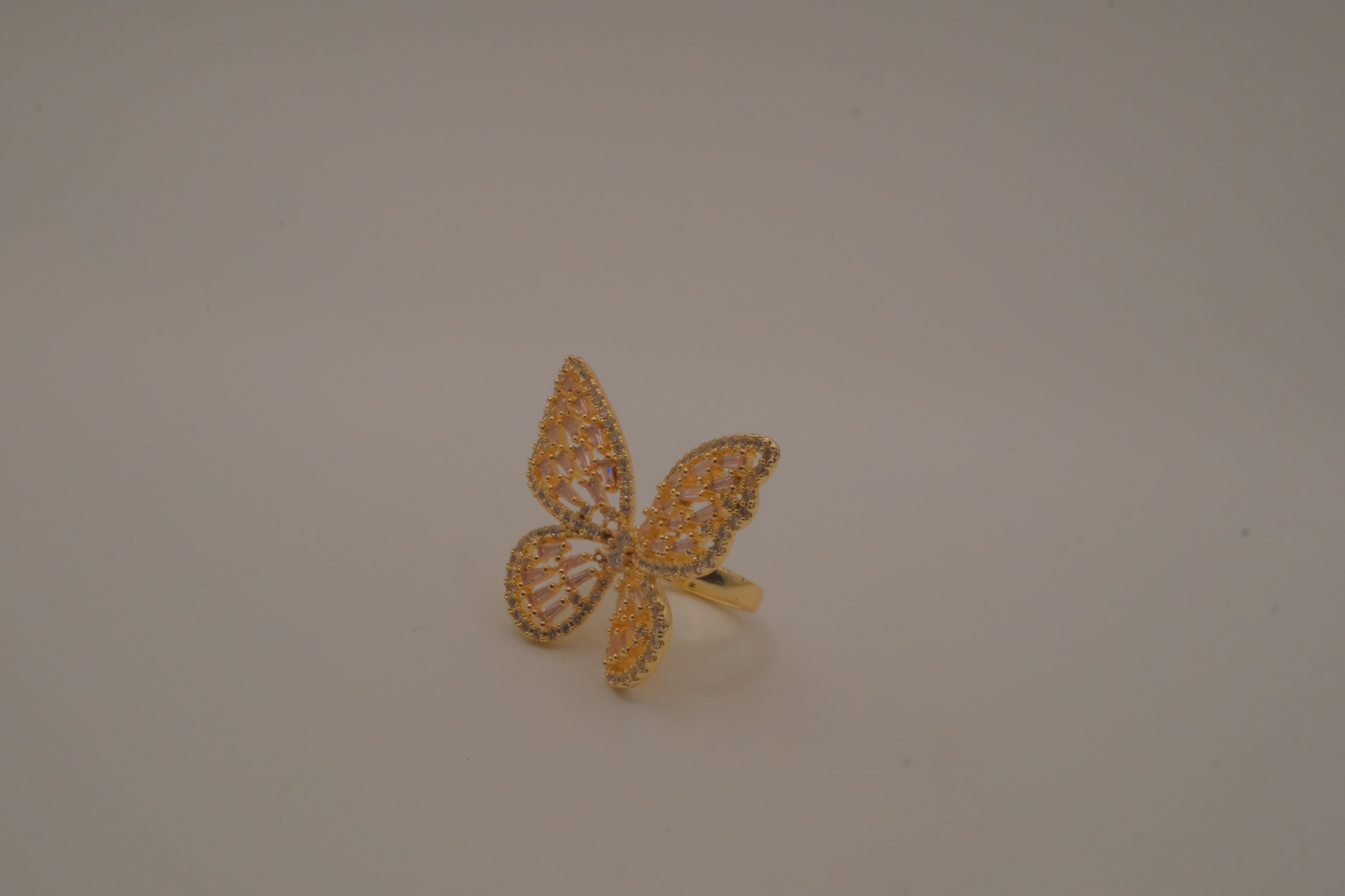 Gold-tone butterfly cocktail statement ring&nbsp;