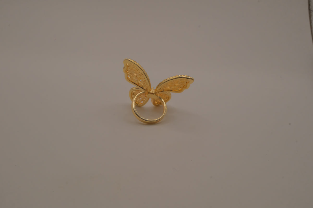 Gold-tone butterfly cocktail statement ring&nbsp;