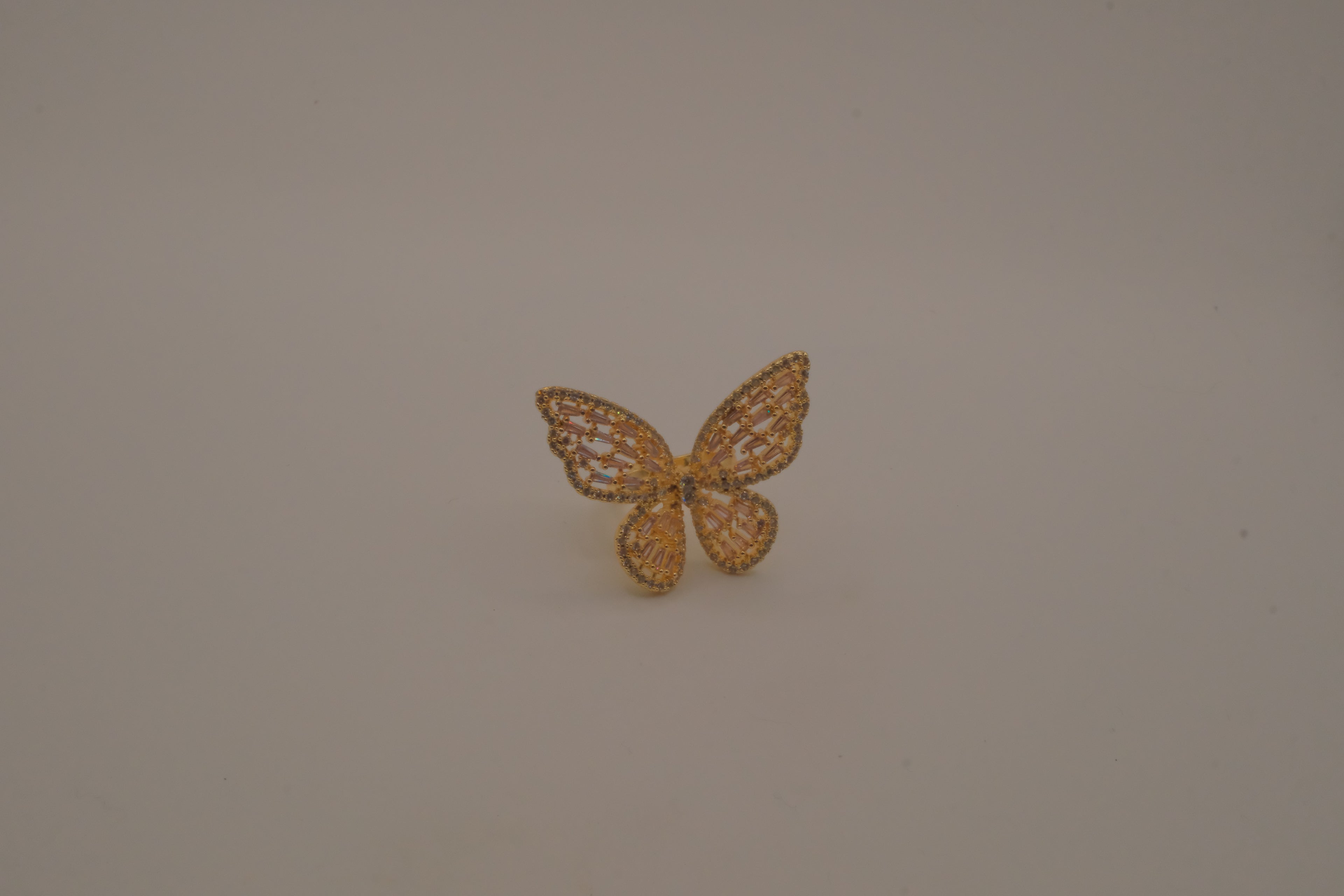 Gold-tone butterfly cocktail statement ring&nbsp;