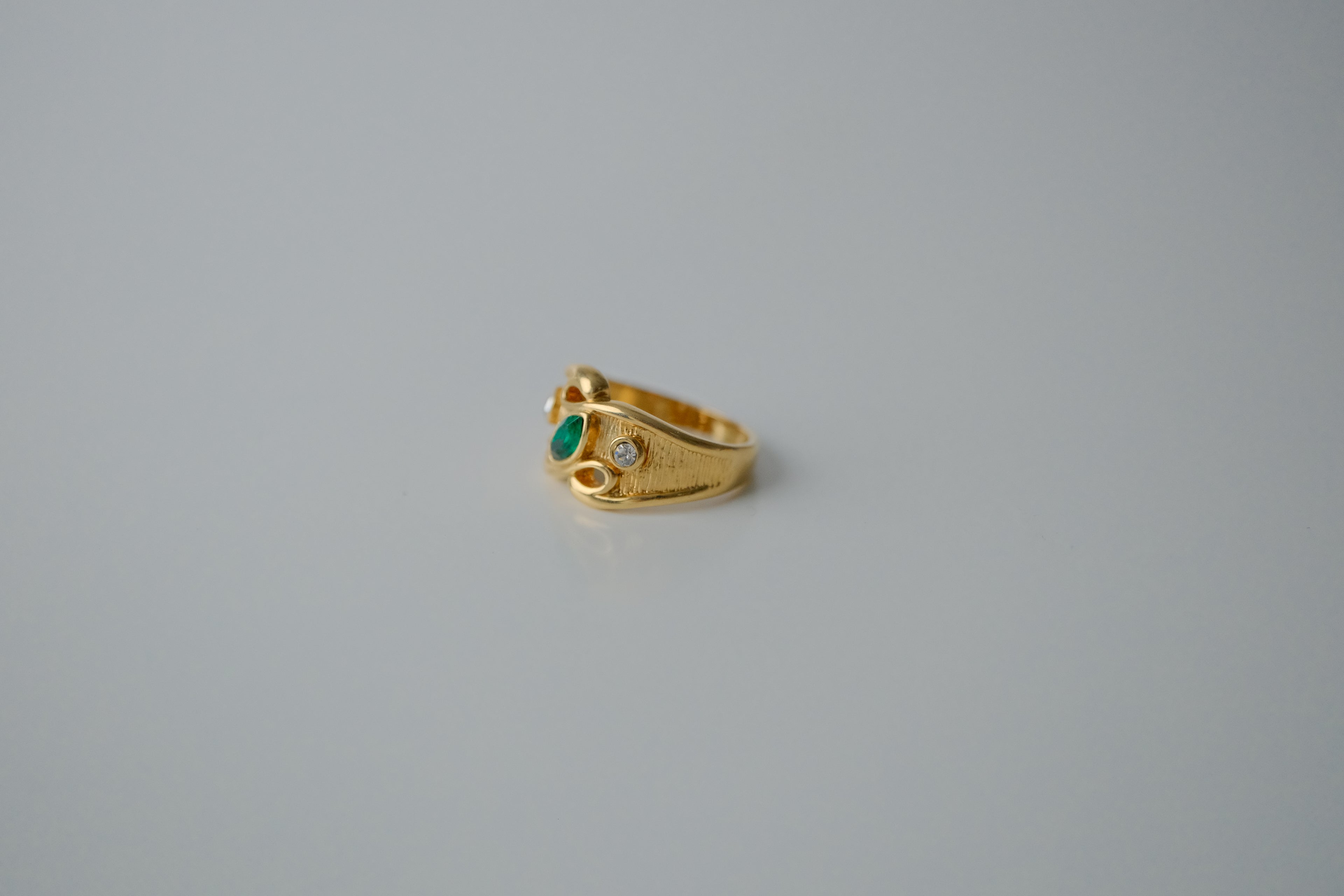 Vintage Gold Tone Wave Ring