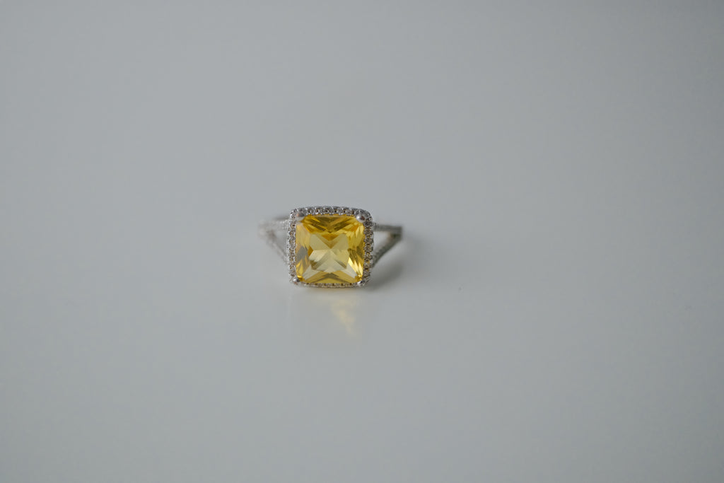 Yellow Sapphire Silver Rhinestone Ring