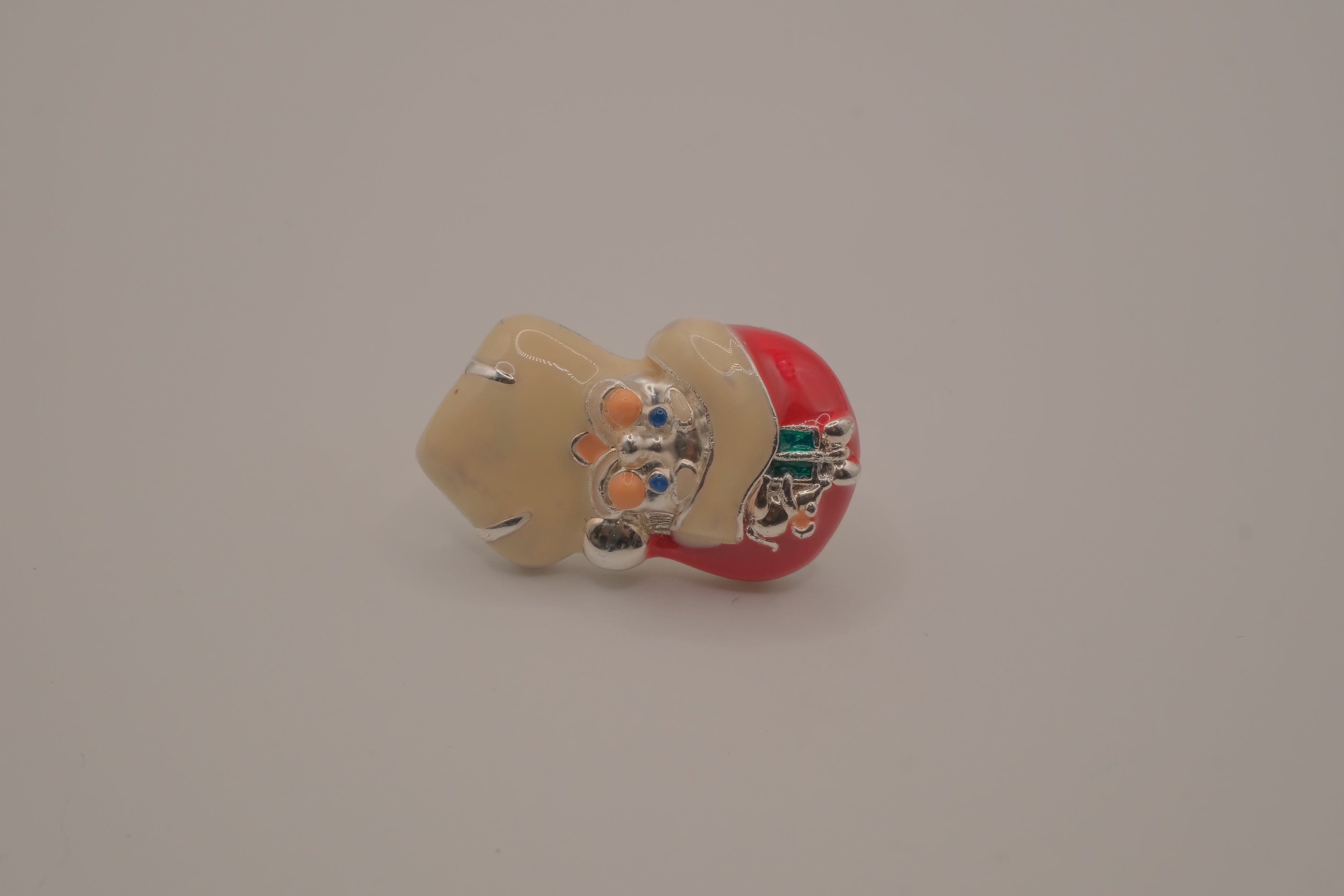 Vintage Avon Santa Claus enamel Pin