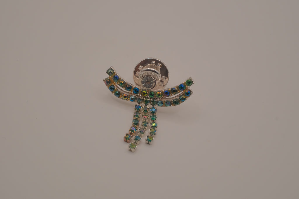 Vintage Avon Silver tone Abstract Angel Tac Pin
