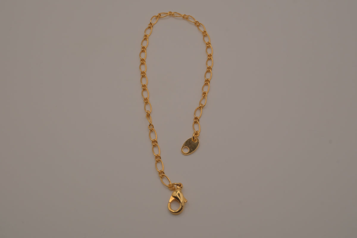 Vintage Avon minimalist classic gold link chain bracelet