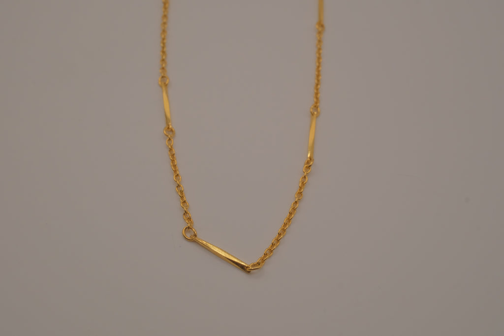 Vintage Avon bar link station necklace