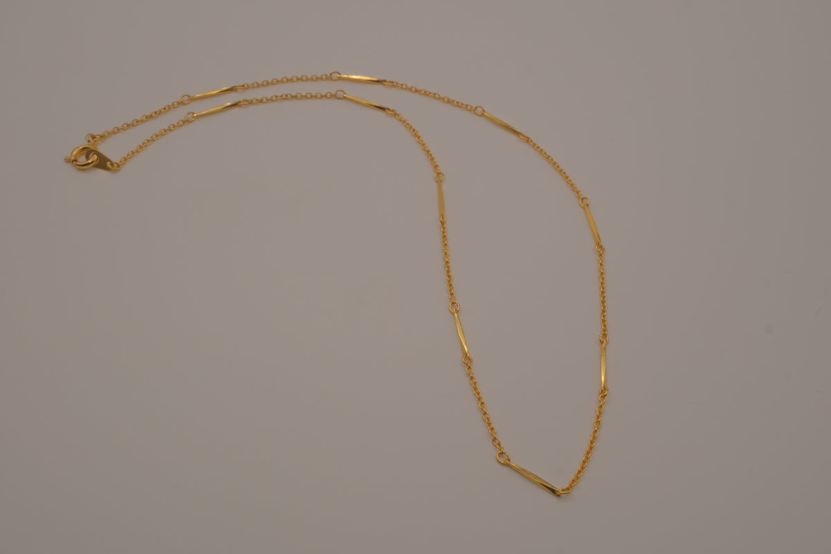 Vintage Avon bar link station necklace