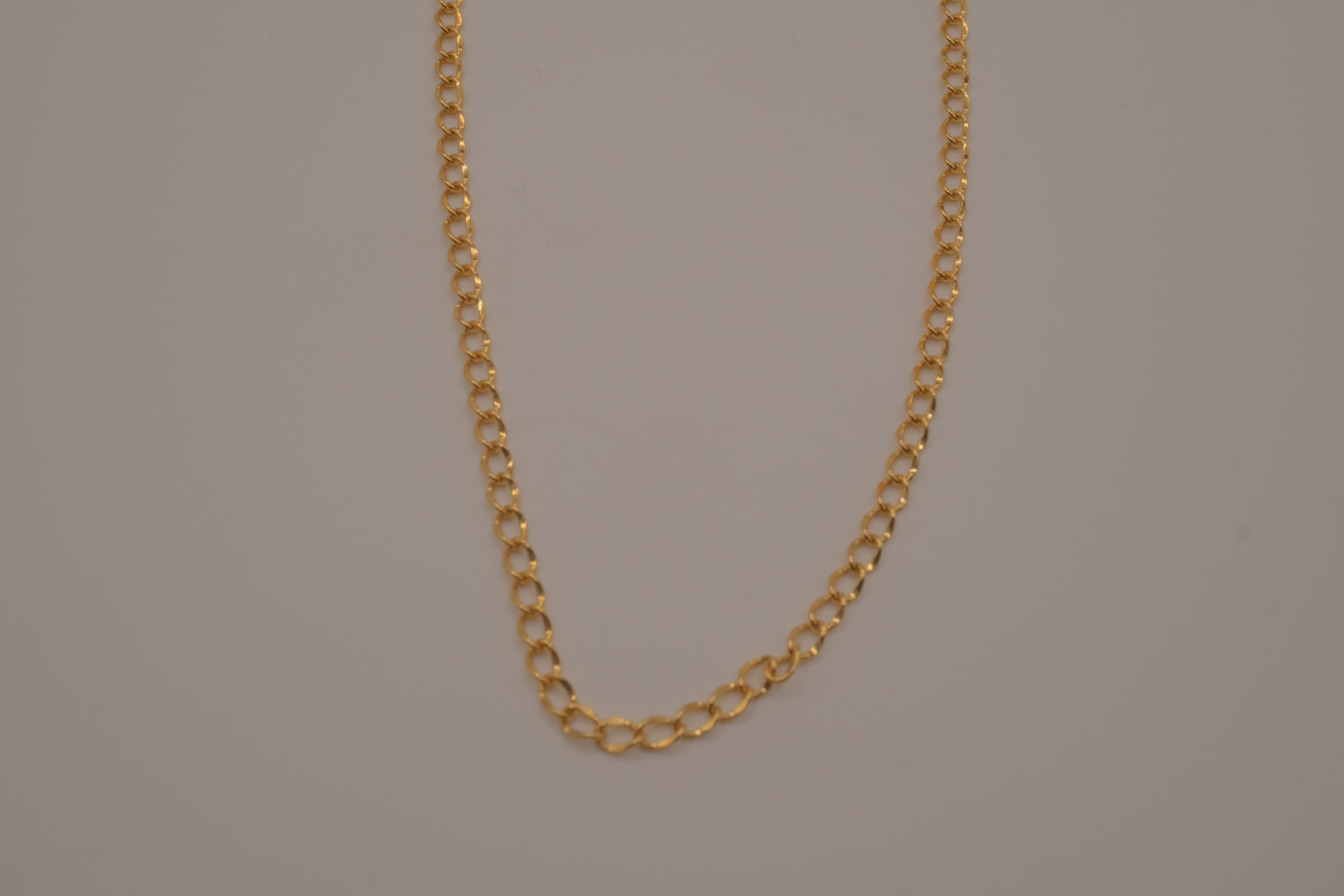 Vintage Avon classic gold link chain necklace