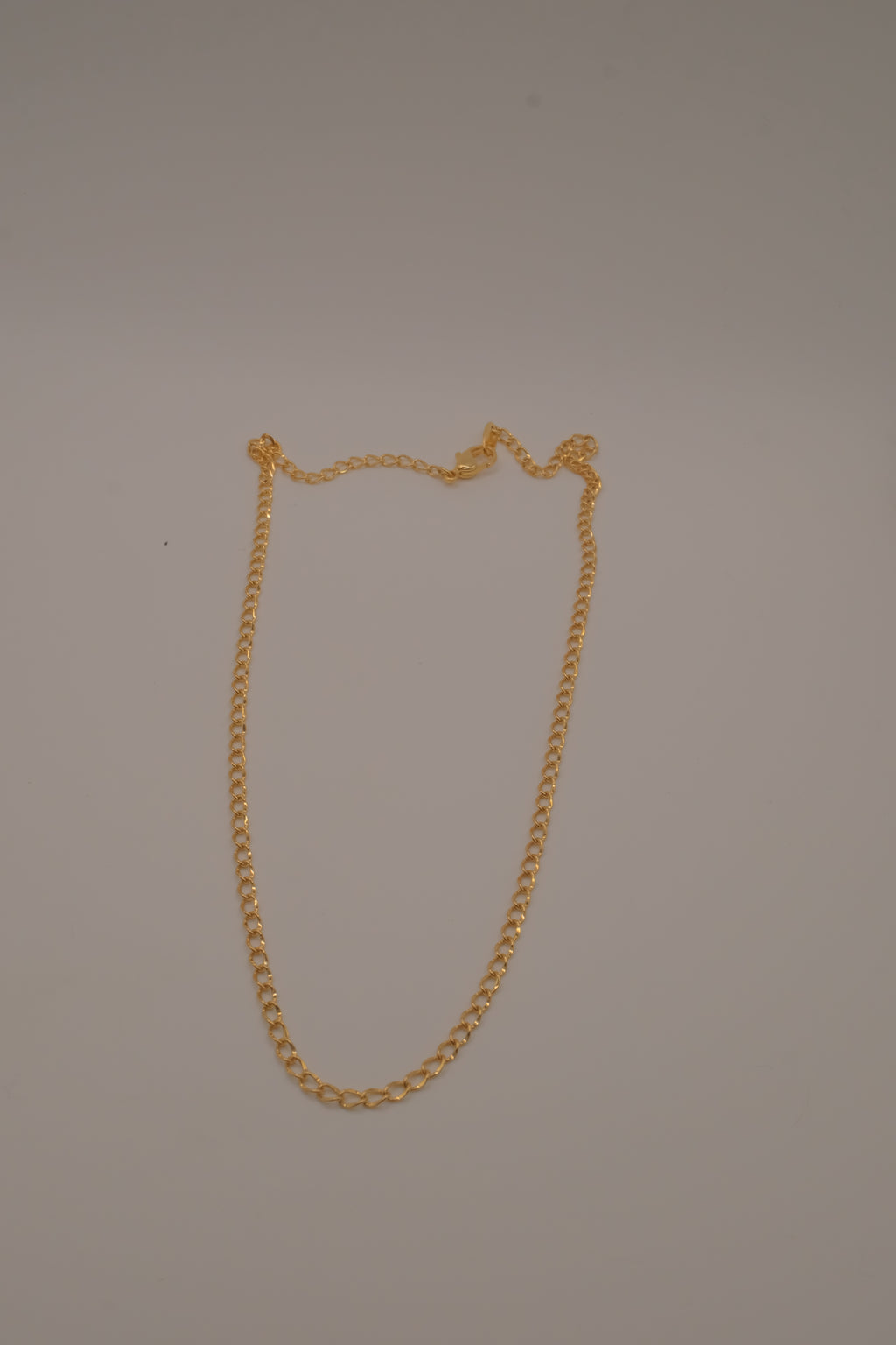 Vintage Avon classic gold link chain necklace