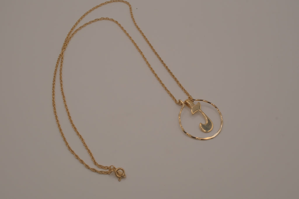Vintage Avon gold-tone J initial pendant necklace