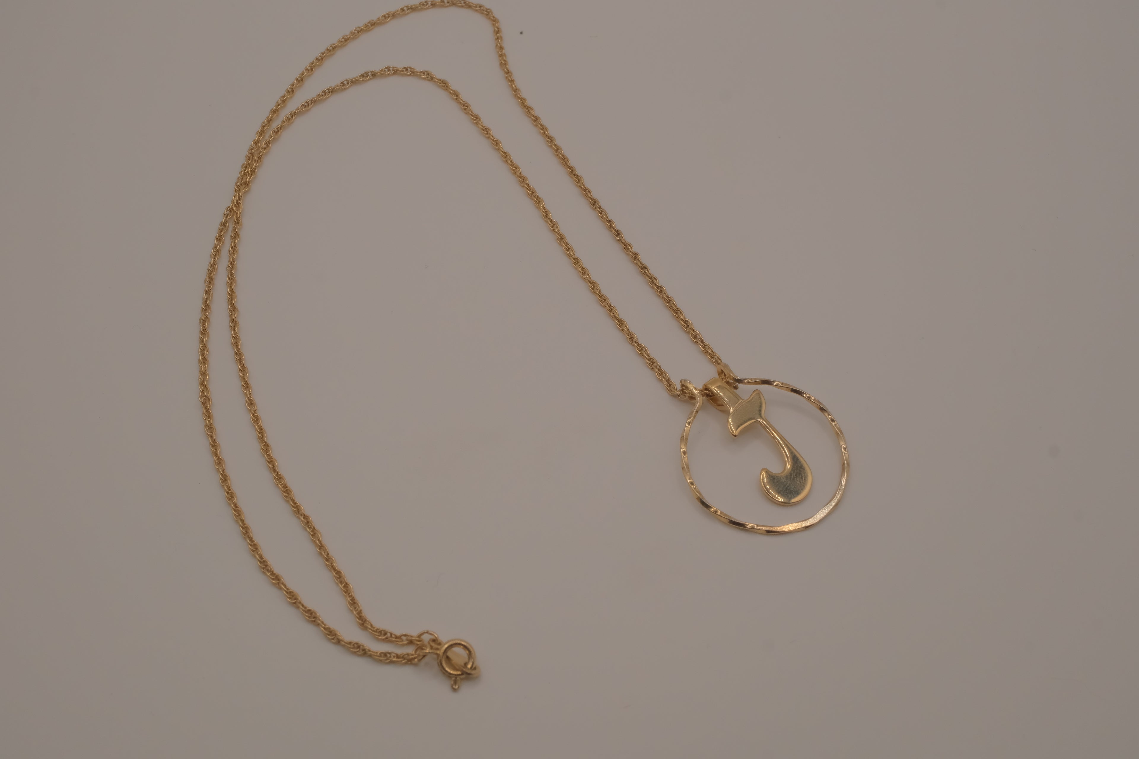 Vintage Avon gold-tone J initial pendant necklace