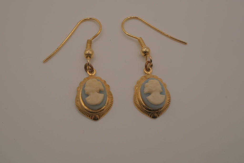 Vintage Blue cameo dangle earrings&nbsp;