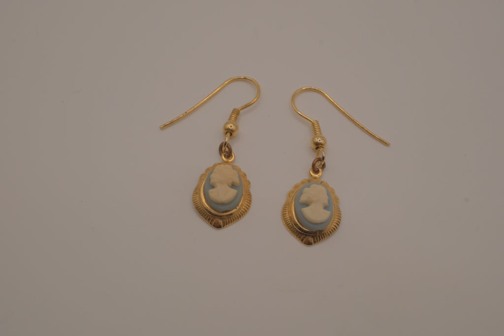 Vintage Blue cameo dangle earrings&nbsp;