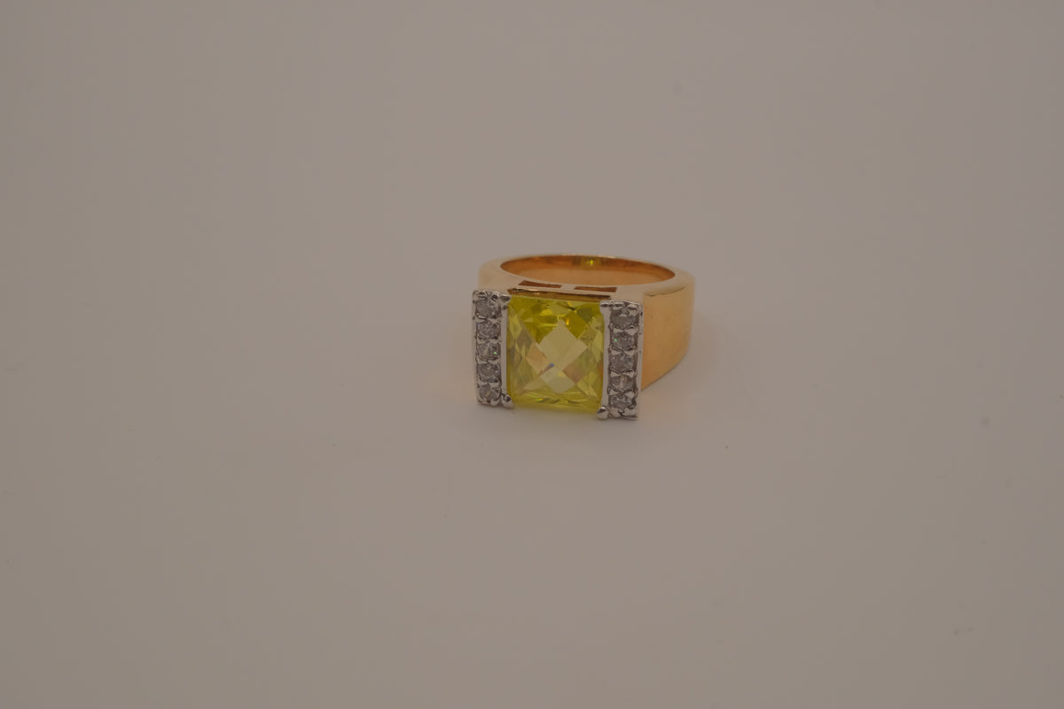 Vintage Gold Plated Sterling Silver Citrine and Rhinestones Ring&nbsp;
