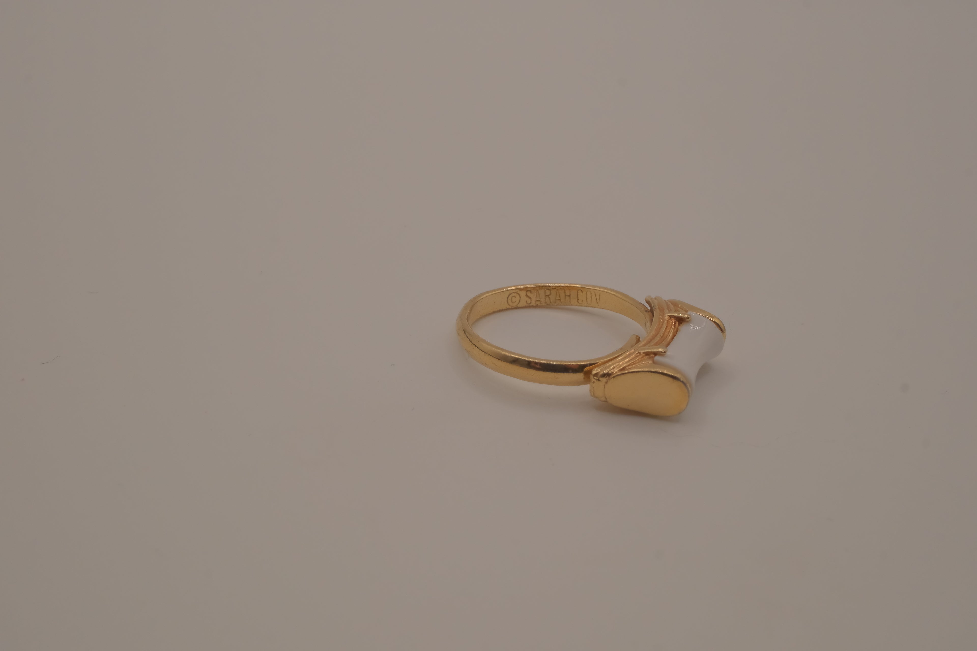 Vintage 1977 Sarah Coventry "Spring Fever" ring