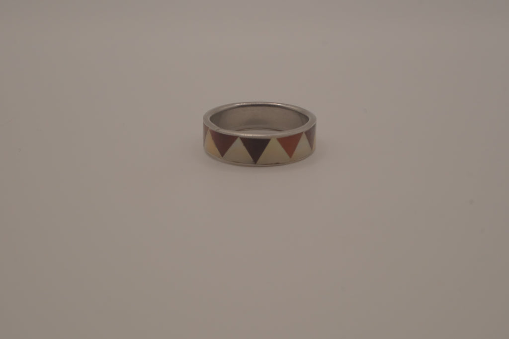 Silver tone mother-of-pearl geometric inlay band ring