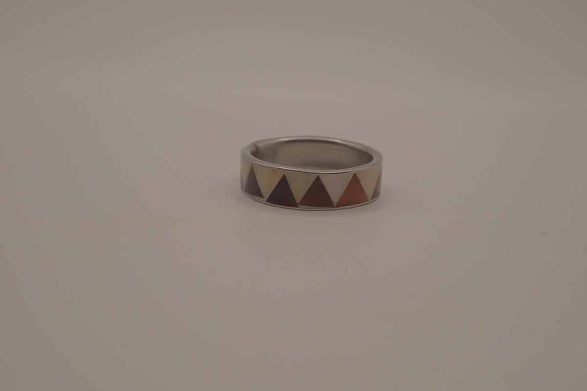 Silver tone mother-of-pearl geometric inlay band ring