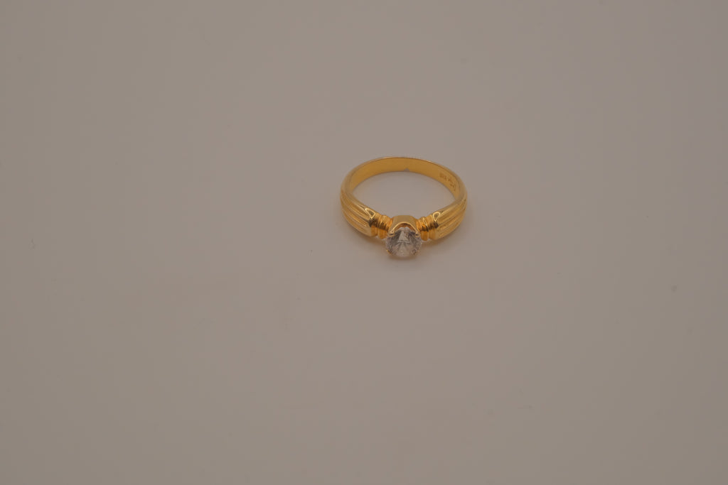 Vintage Sterling silver Gold Plated solitaire ring