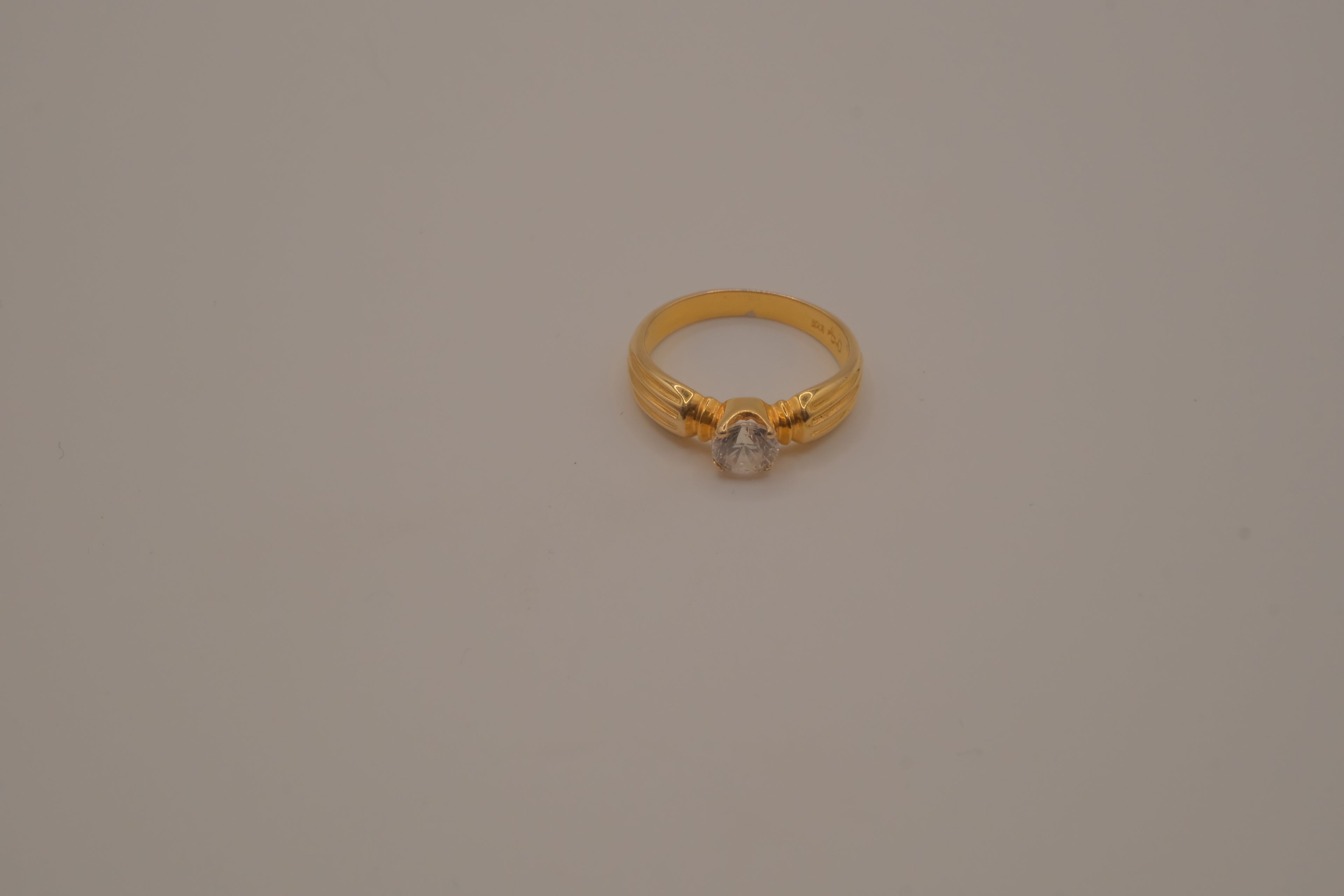 Vintage Sterling silver Gold Plated solitaire ring