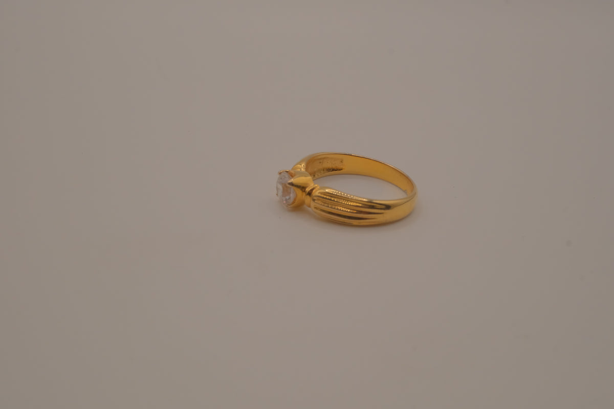 Vintage Sterling silver Gold Plated solitaire ring