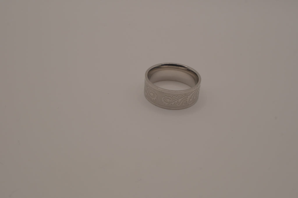 Coin crafted floral scroll pattern ring