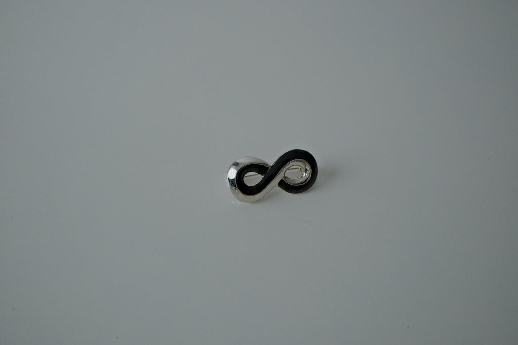 Vintage Enamel Inflity Brooch