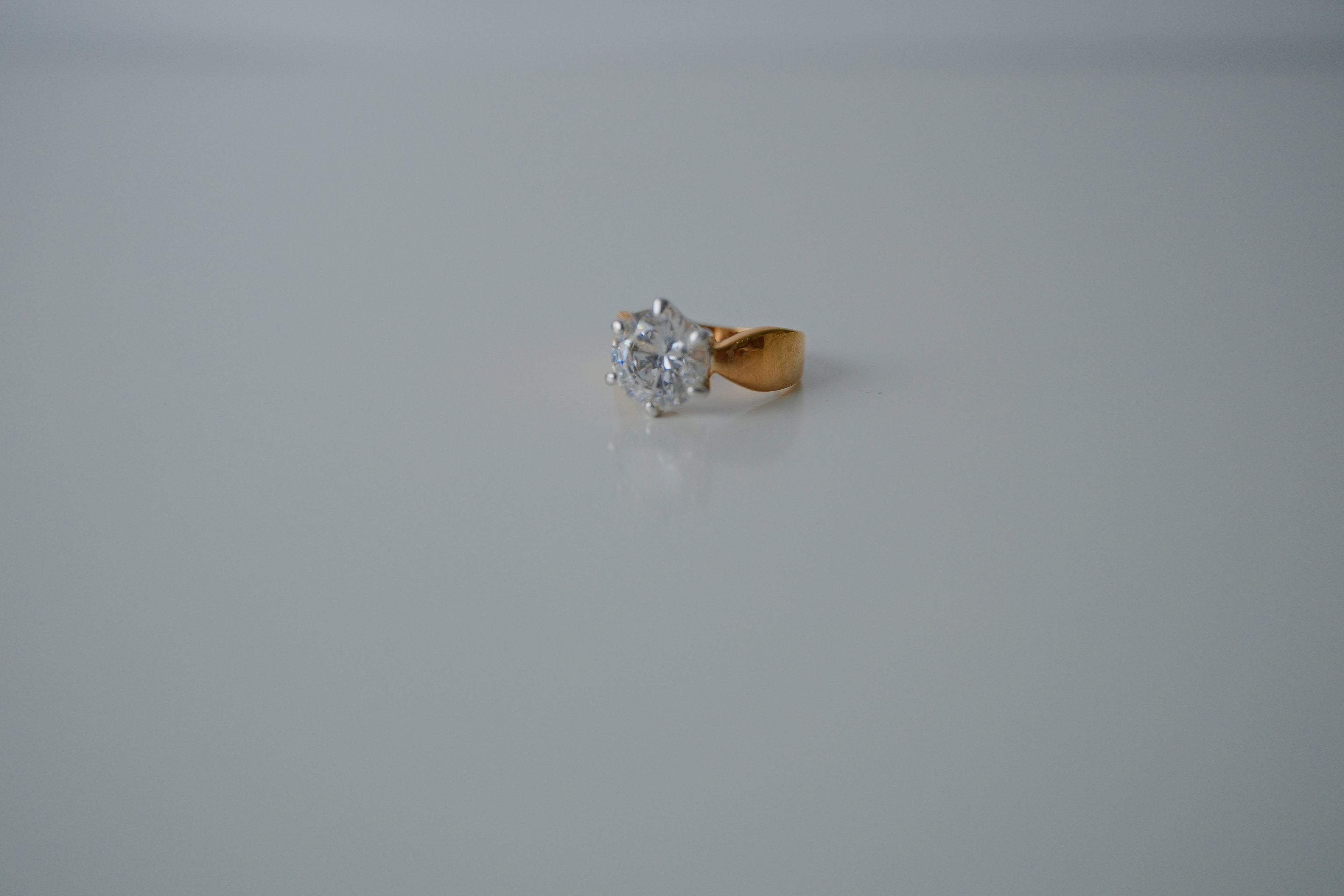 Vintage Round Cut Gold Tone Ring